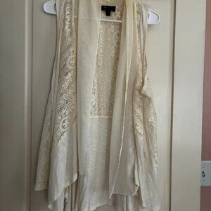 Women's AB Studio Lace Vest Size XL